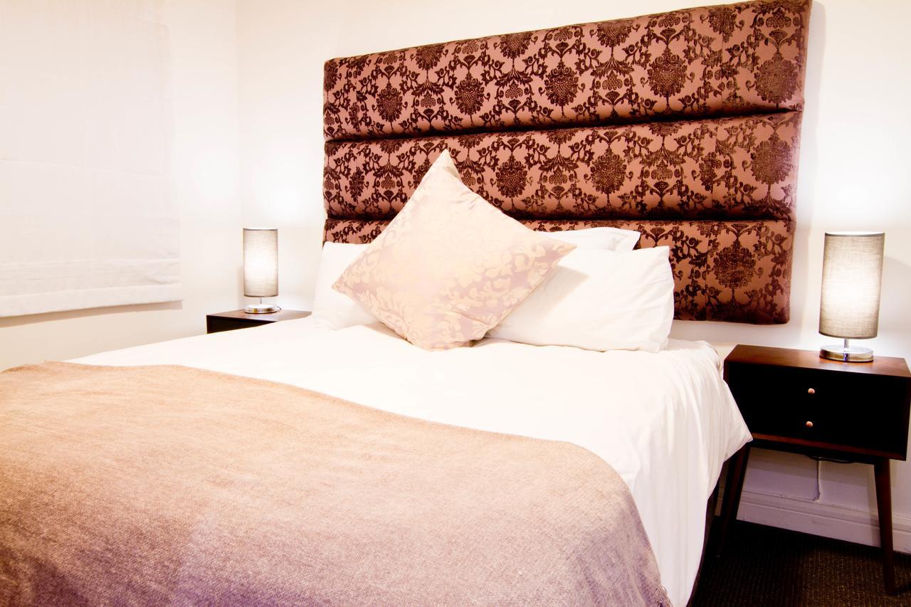 Rockwell 304 * Cape Town